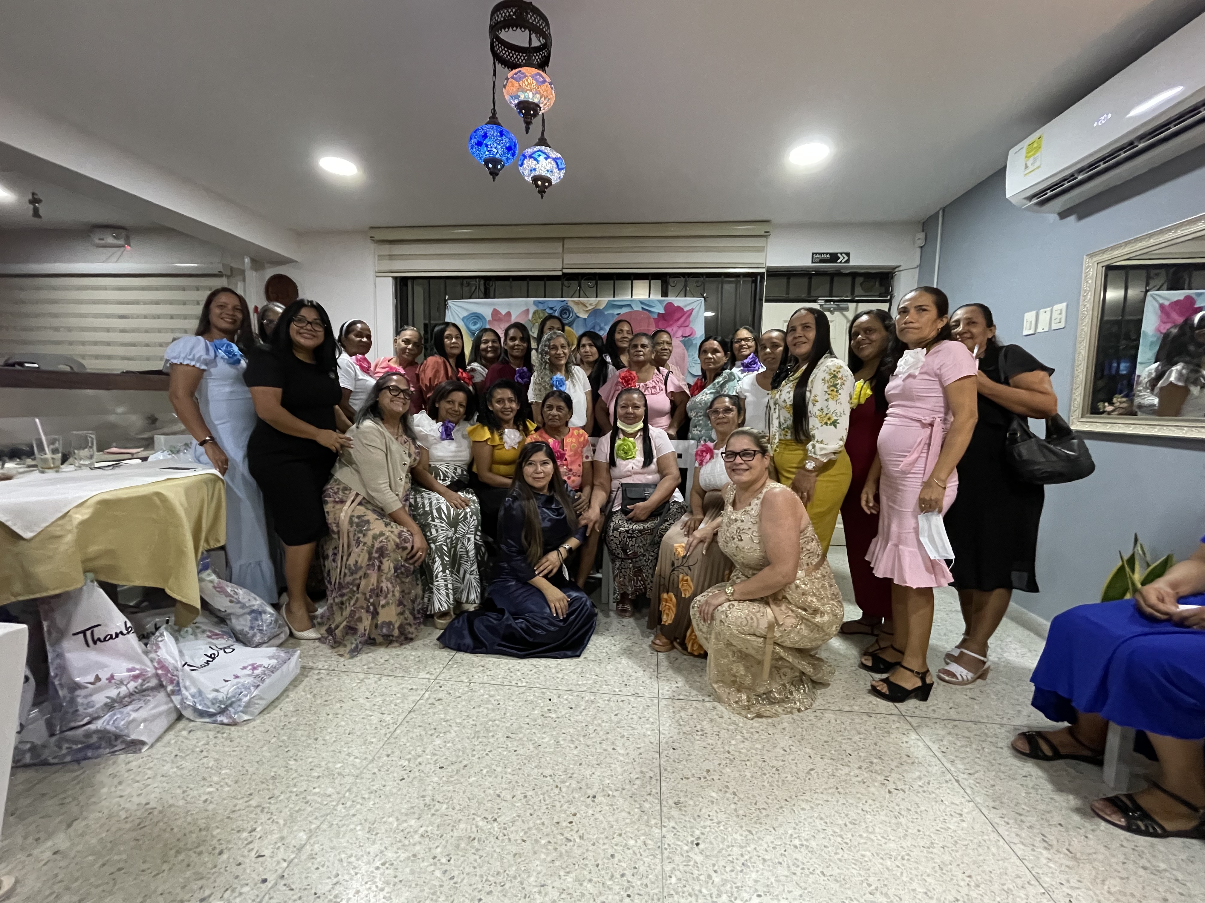 Cena de gala para las damas en Barranquilla